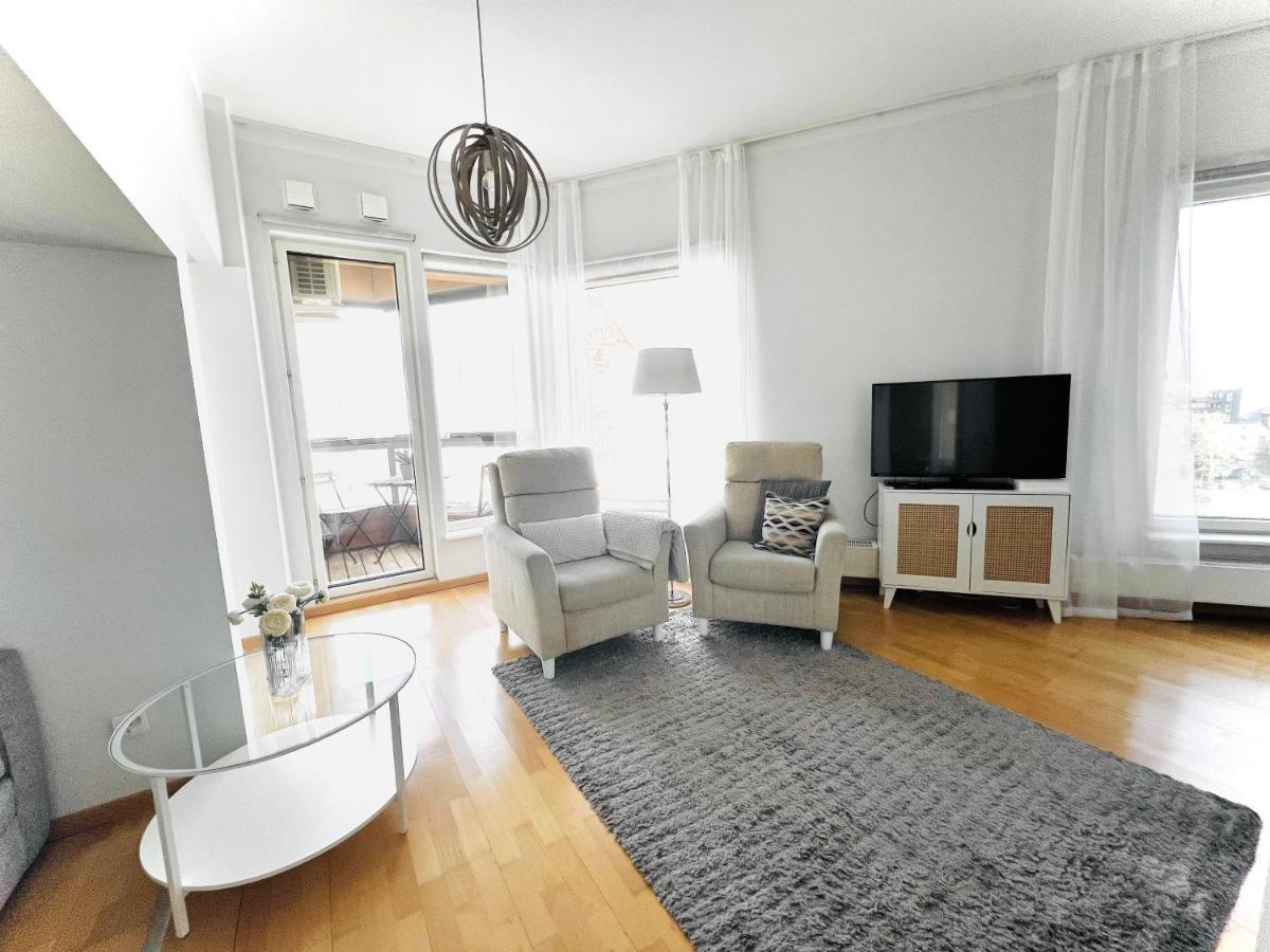 Lootsi Apartment With Sauna, Next To Old Town, City Center, Port تالين المظهر الخارجي الصورة