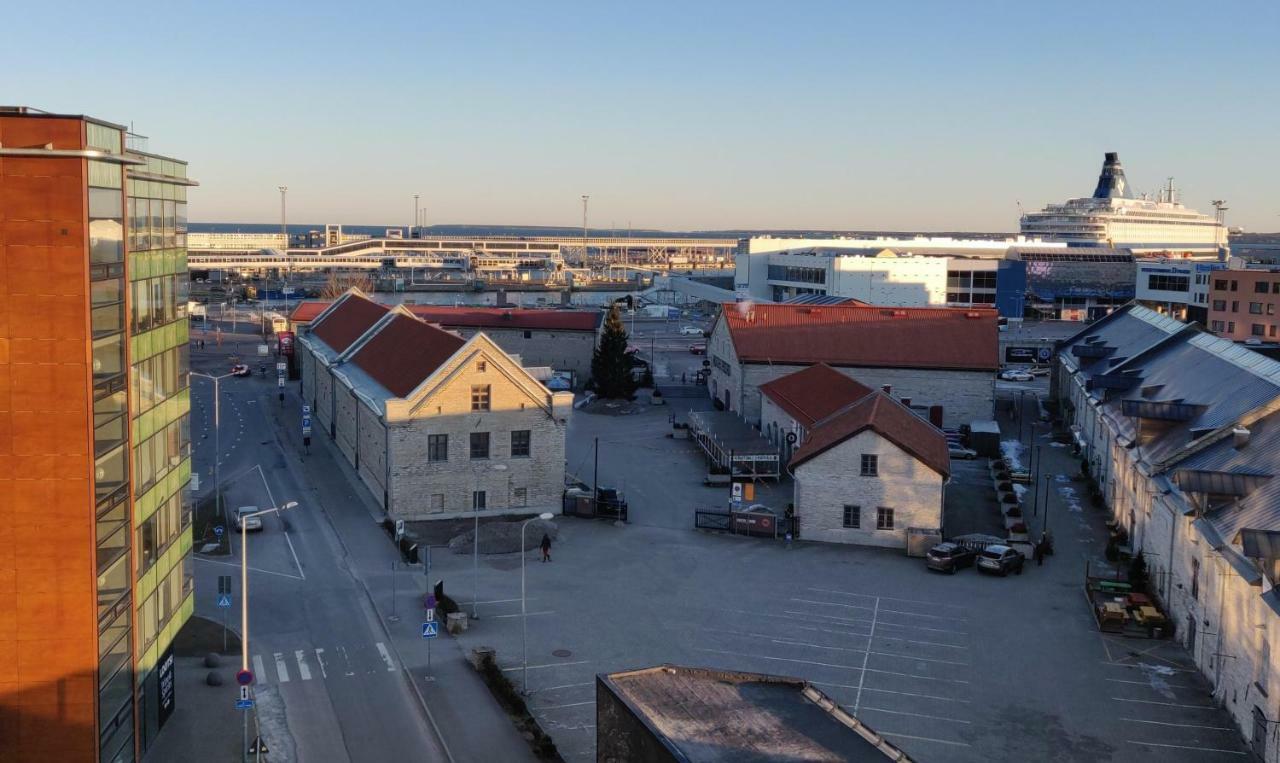 Lootsi Apartment With Sauna, Next To Old Town, City Center, Port تالين المظهر الخارجي الصورة