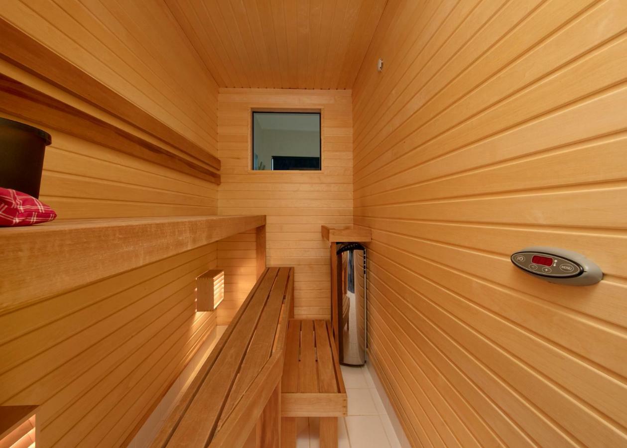 Lootsi Apartment With Sauna, Next To Old Town, City Center, Port تالين المظهر الخارجي الصورة