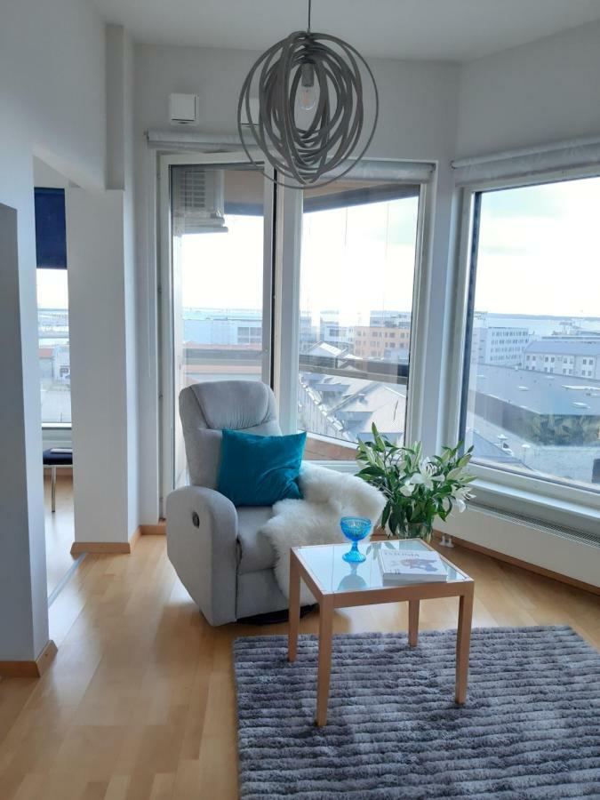 Lootsi Apartment With Sauna, Next To Old Town, City Center, Port تالين المظهر الخارجي الصورة